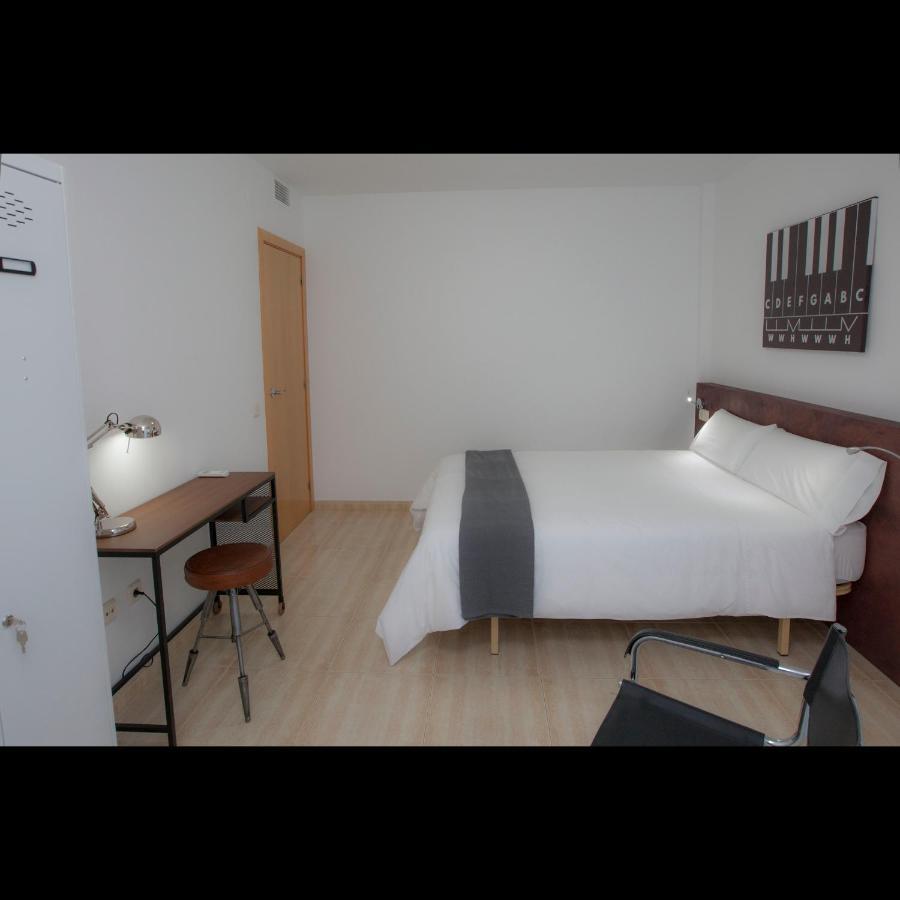 Rock & Roll Apartament -Aire Acondicionado En Todas Las Habitaciones Y Salon- Deltebre Ngoại thất bức ảnh